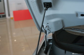 2012款新赛欧三厢