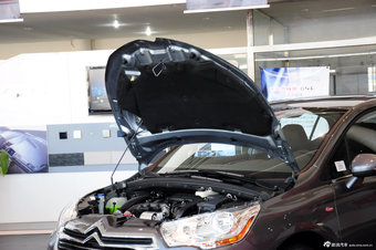 2013款雪铁龙C4L实拍