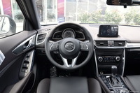 2016款马自达CX-4 2.5L自动四驱蓝天激情版
