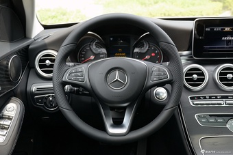 2016款奔驰C级（进口）1.6T自动 C180旅行版