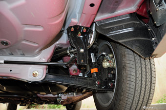 2013款东南V6菱仕高清实拍