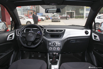 2015款中华V3 1.5L手动舒适型图片