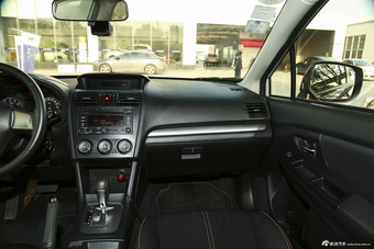 2014款斯巴鲁XV 2.0L舒适版