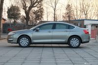 2013款东风雪铁龙C5到店实拍