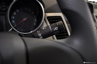 2013款科鲁兹1.6L自动舒适型