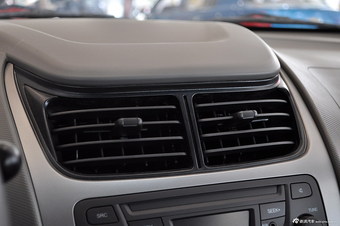 2013款赛欧三厢1.2L手动时尚版