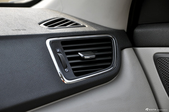 2014款奔腾B90到店实拍