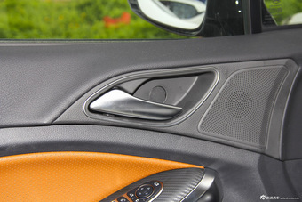 2016款比亚迪元1.5L手动尊荣型