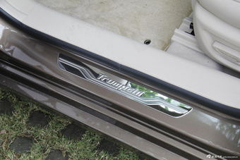 2016款传祺GA8 2.0T自动至尊版320T