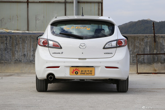 2015款马自达3星骋1.6L自动两厢精英型