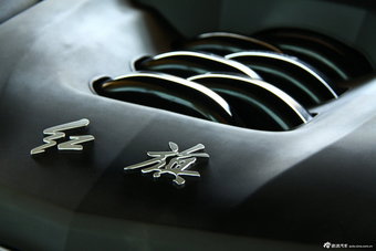 2013款红旗H7 3.0L自动尊贵型