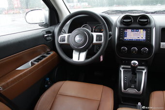 2014款Jeep指南者