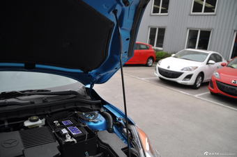 2012款马自达3星骋两厢1.6L手动舒适型