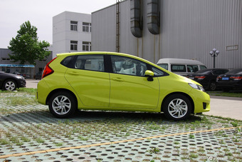 2014款飞度1.5L EXLI CVT领先型到店实拍