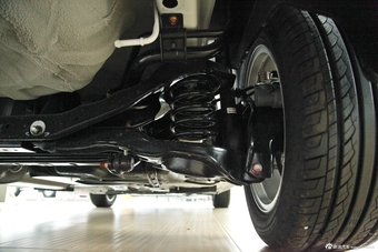 2014款福美来M5 1.6L自动舒适型