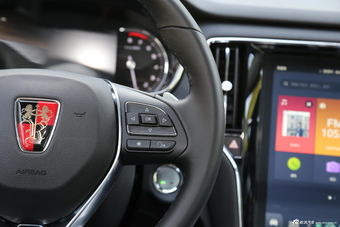 2016款荣威RX5基本型