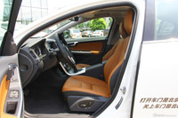 2015款沃尔沃S60L 2.0T T5 智驭版到店实拍