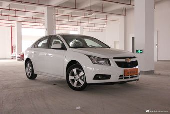 2012款科鲁兹1.6SE手动舒适版