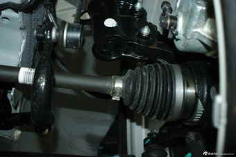 2012款东风悦达起亚福瑞迪纪念版