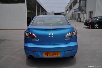 2013款马自达3星骋三厢1.6L手动精英型