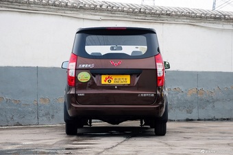 2015款五菱宏光S 1.5L基本型 国V