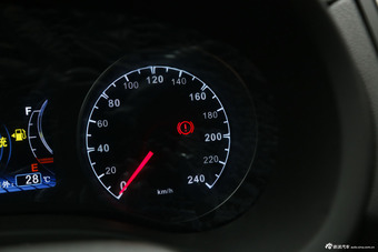 2016款比亚迪宋1.5TI手动豪华型