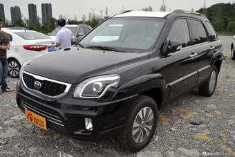 2013款狮跑2.0L GLS自动两驱版