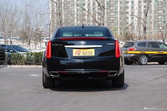 2015款凯迪拉克XTS 28T自动舒适型