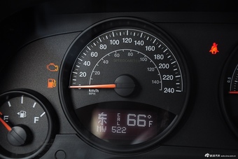 2014款自由客2.0L运动增强版