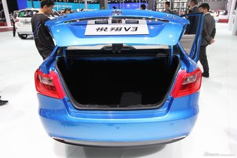 2015上海车展：悦翔V3