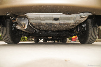 2016款风神A60 1.5L手动尊贵型