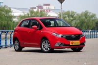 2015款吉利英伦C5 1.5L手动两厢尊贵型