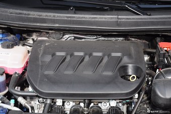 2015款吉利英伦C5 1.5L自动三厢尊贵型