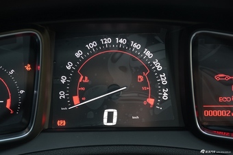 2016款DS6 1.6T自动豪华版THP160