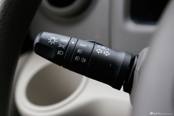 2014款NV200 1.6L自动尊贵型 国V