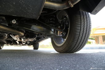 2016款荣威RX5基本型