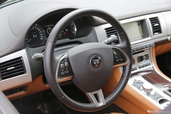 2014款捷豹XF 3.0 SC豪华版