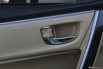 2014款卡罗拉1.6L自动GLX-i导航版