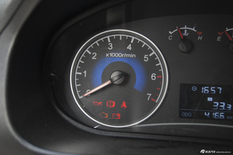 2016款风光330 1.5L手动乐享型