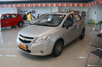 2012款新赛欧三厢