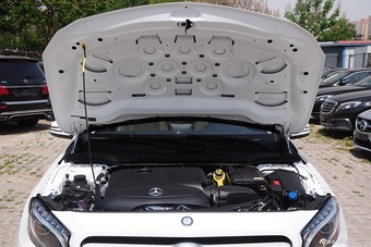 2015款奔驰GLA200时尚型