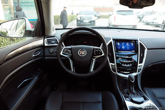 2015款凯迪拉克SRX 3.0L自动舒适型