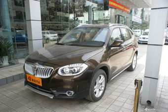 2012款中华V5 1.5T自动两驱豪华型图片