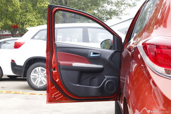 2015款奔奔1.4L自动IMT豪华型国5