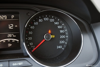 2015款朗行230TSI DSG舒适版