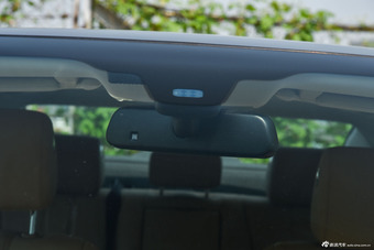 2015款捷豹XJL 3.0 SC典雅商务80周年典藏版