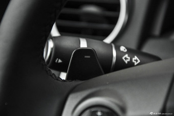 2015款第四代发现3.0 V6 SC SE