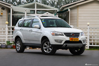 2015款陆风X8探索版2.0T汽油四驱超豪华型