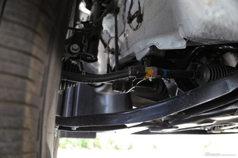 2014款东风悦达起亚K4