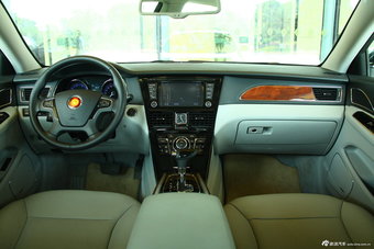 2013款红旗H7 3.0L自动尊贵型图片